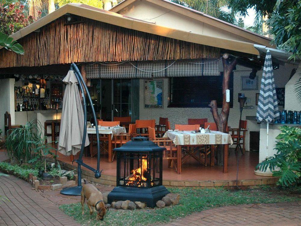 Trees Too Guest Lodge Komatipoort Exterior foto